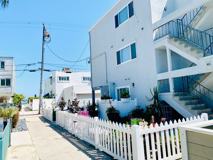 825 Niantic Ct #8 - Photo 1 of 1