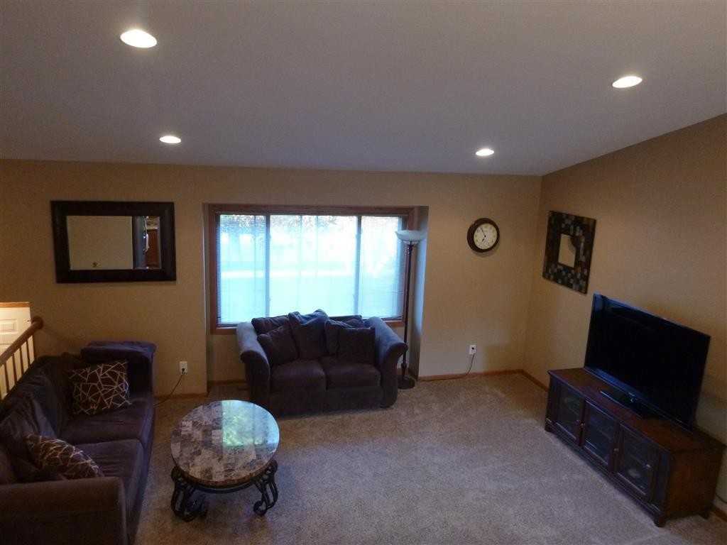 808 Chalet Dr Nw - Photo 5 of 15