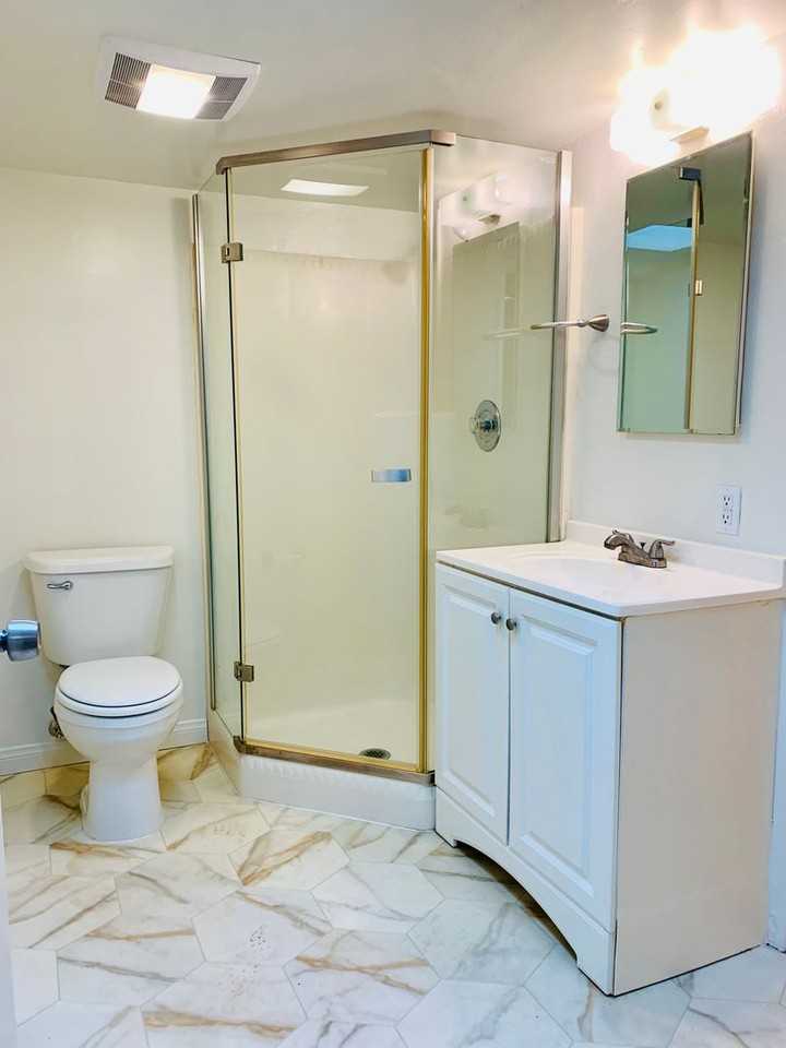 222 Bonair St #222 - Photo 7 of 20