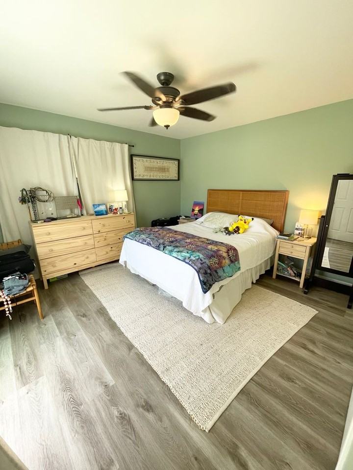 320 Lale St - Photo 5 of 22