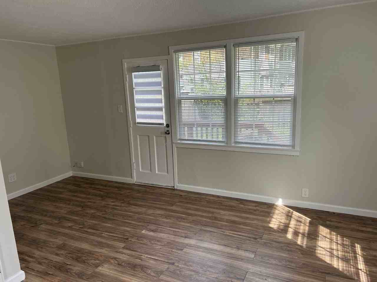 45 Baldwin St - Photo 5 of 20