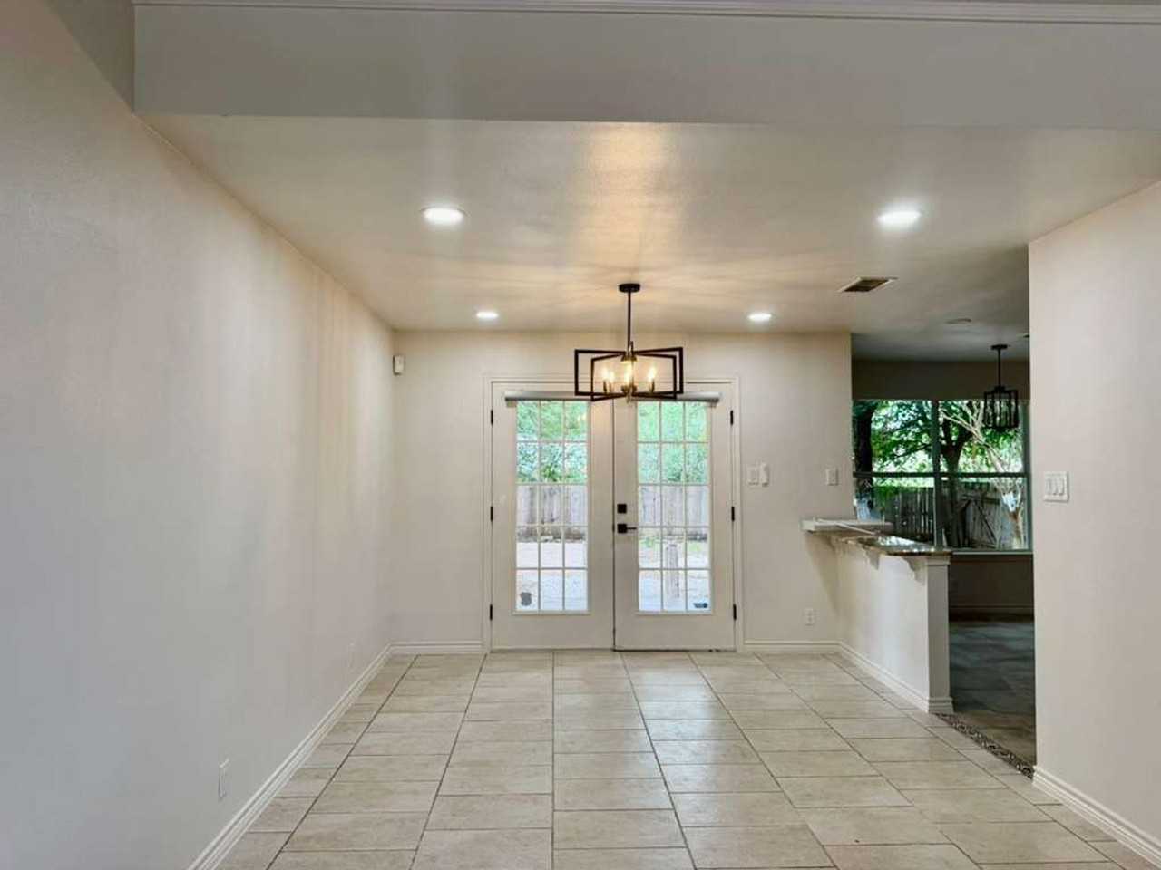 6026 Elk Vly - Photo 6 of 22