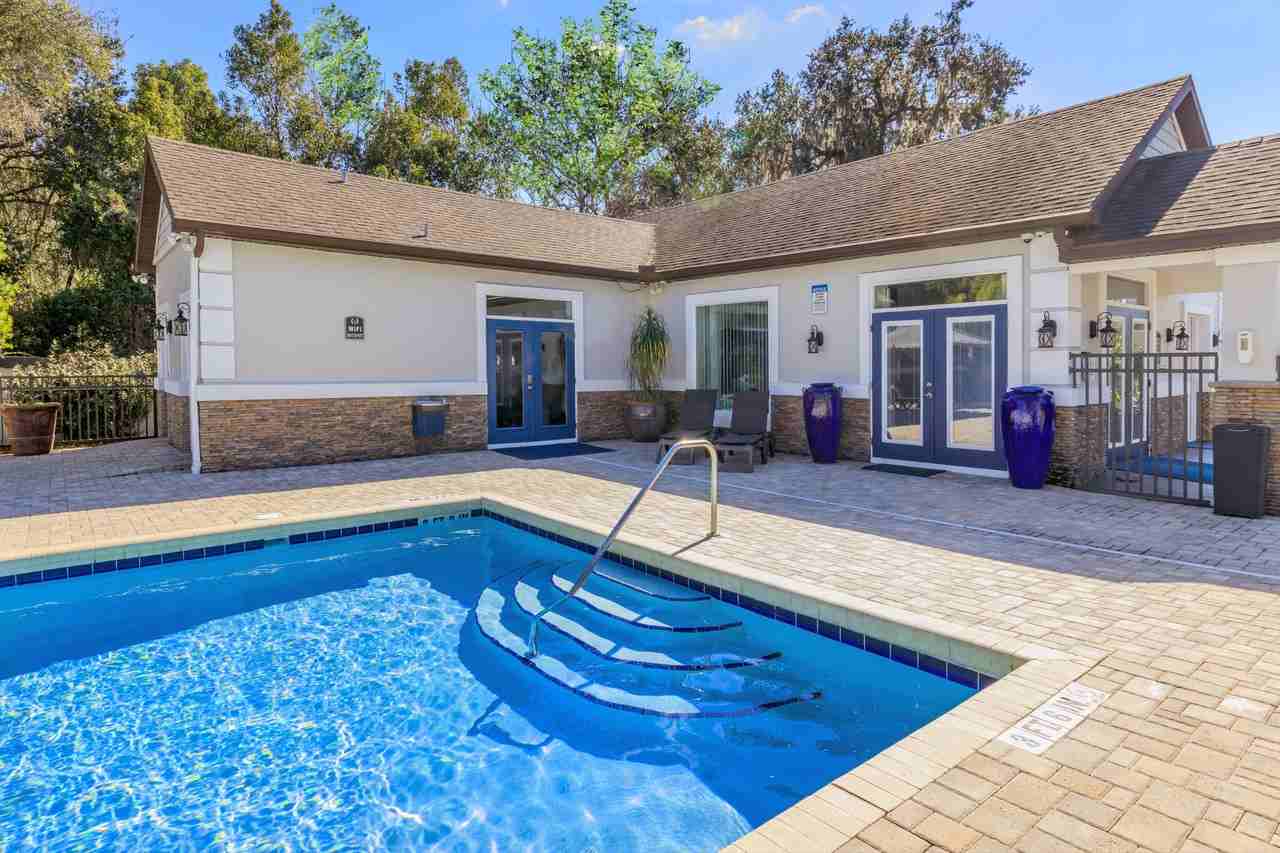 Carmendy Square Apartments - Photo 6 of 31