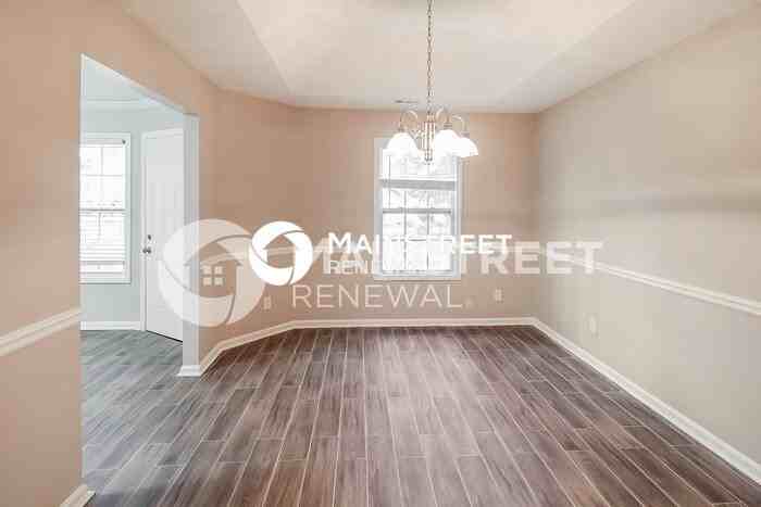 395 Fox Trail Dr - Photo 7 of 18