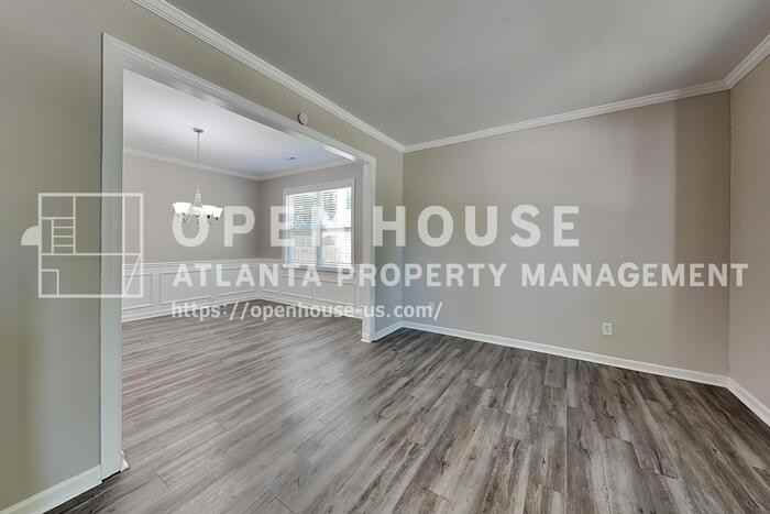3613 Aberdeen Way - Photo 7 of 22
