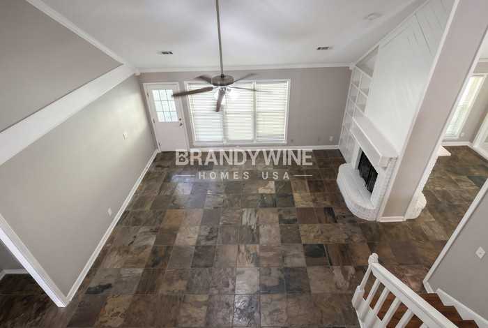 8606 Dena Cv W - Photo 3 of 21