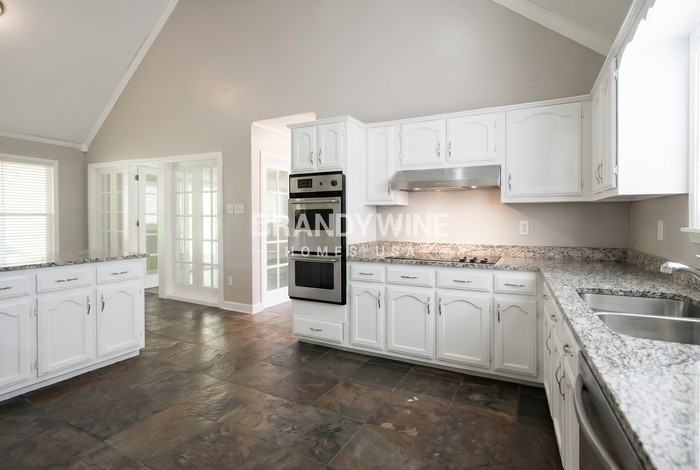 8606 Dena Cv W - Photo 7 of 21