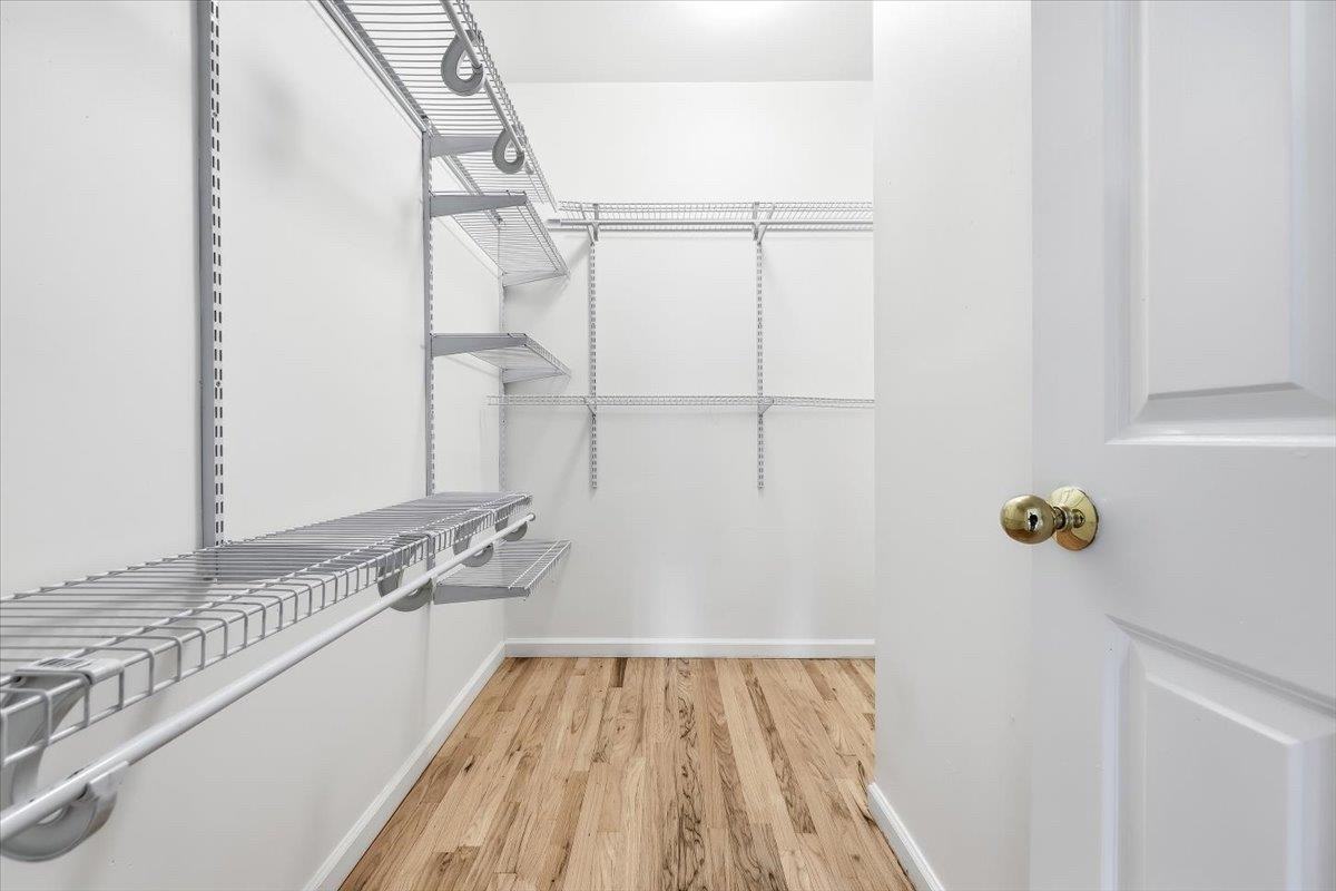 205 Madison St - Photo 7 of 12