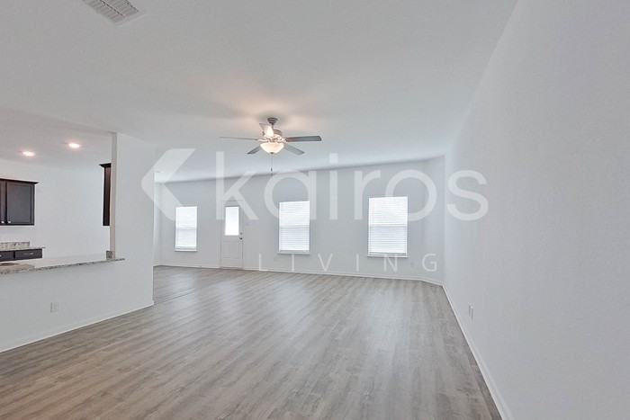 962 Shady Brk - Photo 4 of 30