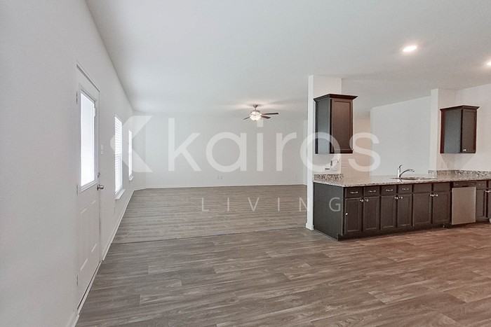 962 Shady Brk - Photo 7 of 30