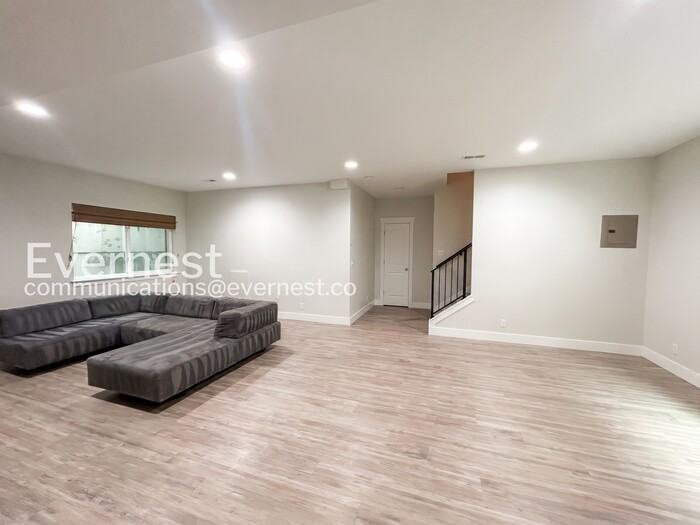 841 Uinta Way - Photo 6 of 18