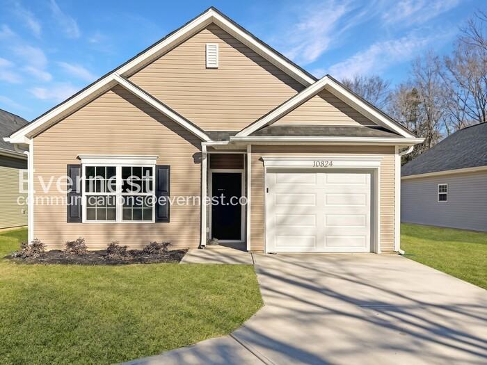 10824 Mount Holly Rd - Photo 2 of 17