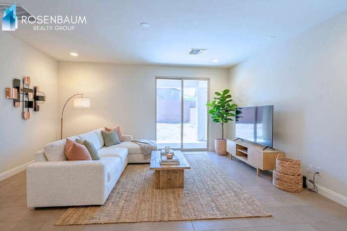 1533 W Sabel Ct - Photo 2 of 25