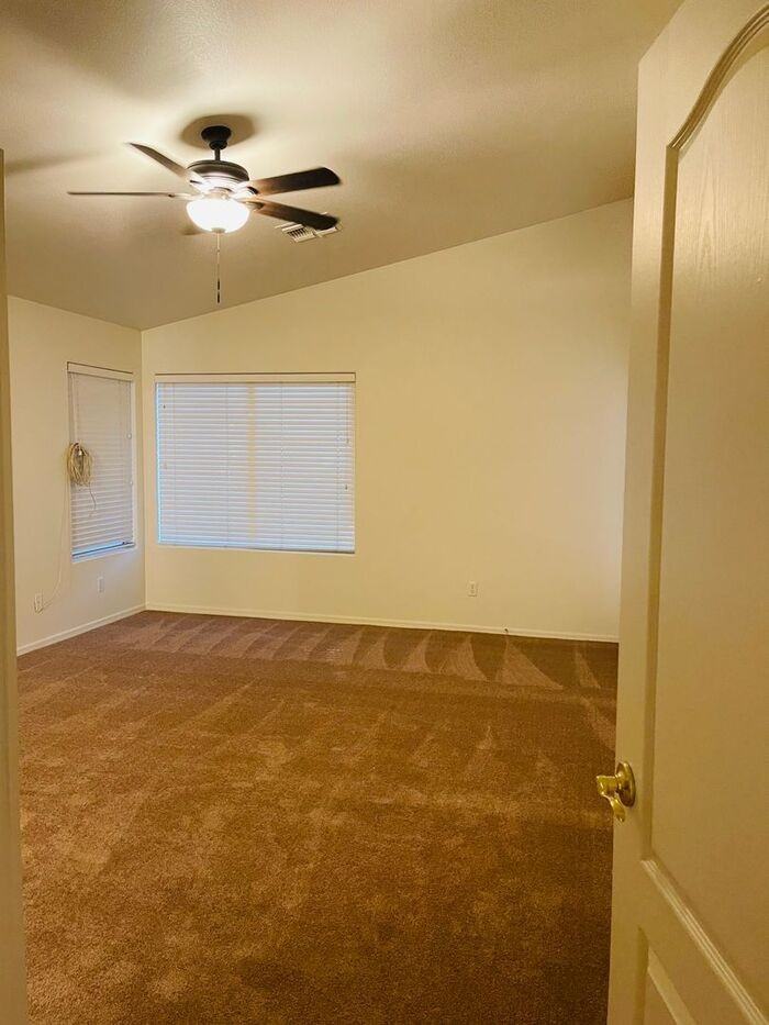 8201 W Quail Ave - Photo 6 of 23