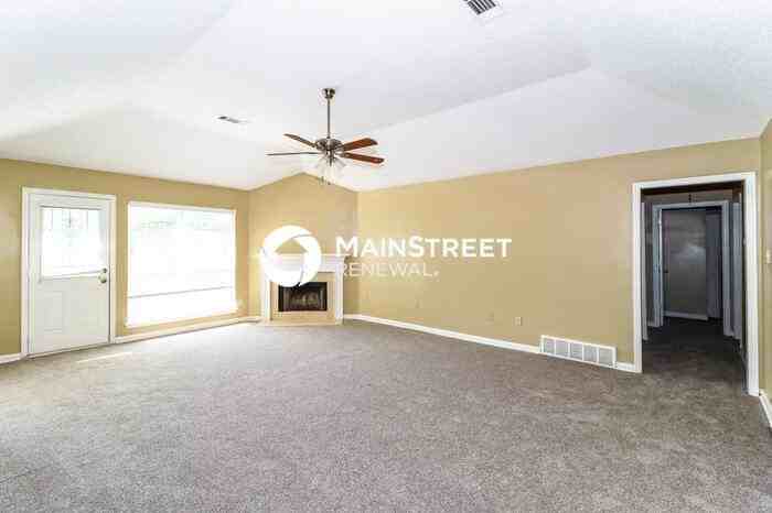 7079 Bryan Station Rd - Photo 5 of 16