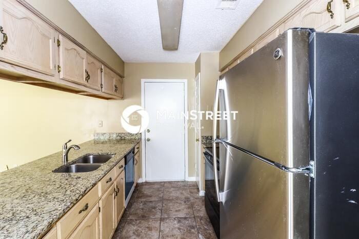 7079 Bryan Station Rd - Photo 7 of 16