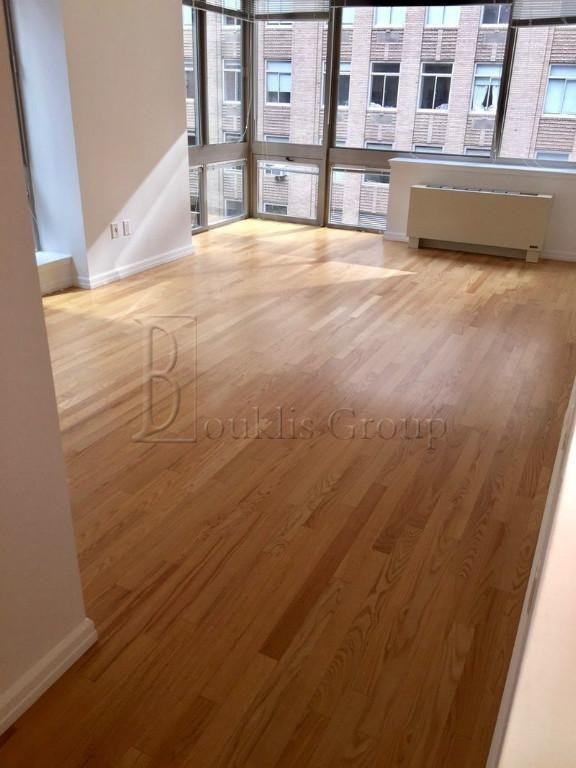 Gold St #2102 - Photo 3 of 6