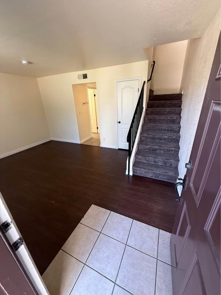 4875 E Mckinley Ave - Photo 4 of 11