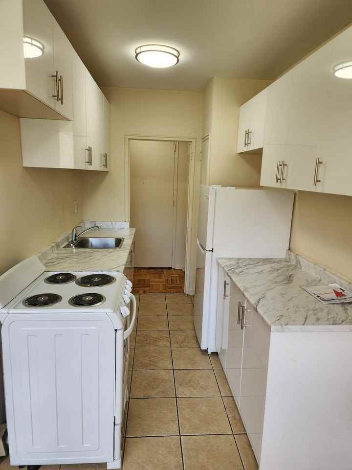 80 Clearview Heights #209 - Photo 3 of 7
