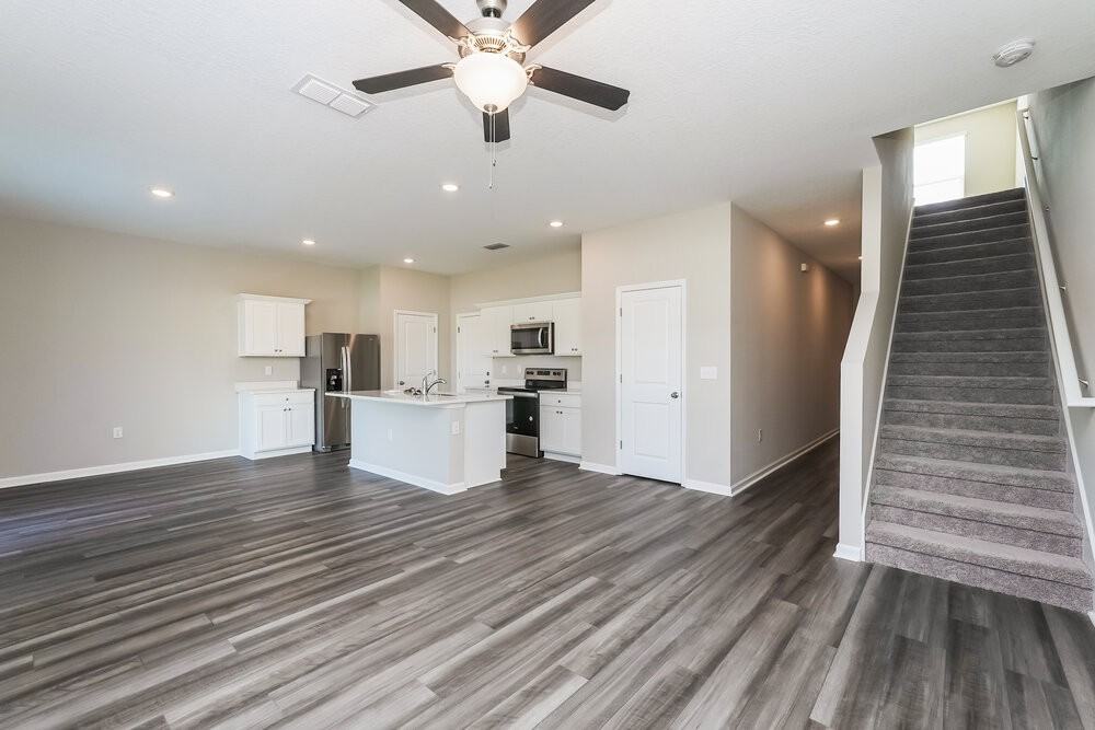 962 Kelly Fern Loop - Photo 4 of 17