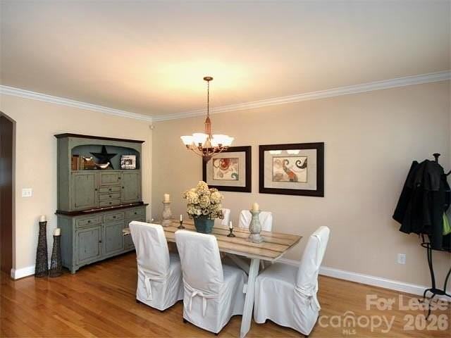 821 E 37th St - Photo 4 of 16