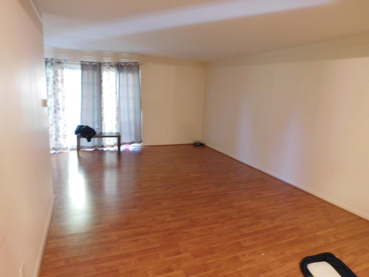 444 Fox Hills Dr N #3 - Photo 6 of 18