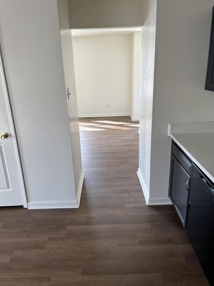 1603 Glover Ave - Photo 6 of 19