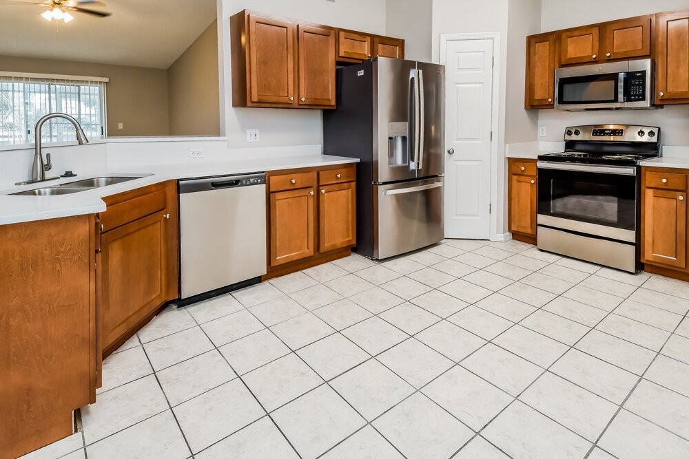 65 Reeding Ridge Dr W - Photo 6 of 16
