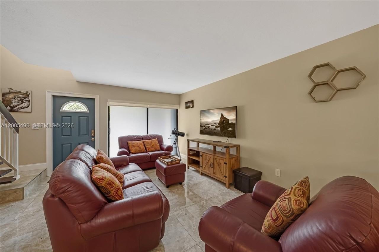 10535 Sw 154th Ct #6 - Photo 6 of 37