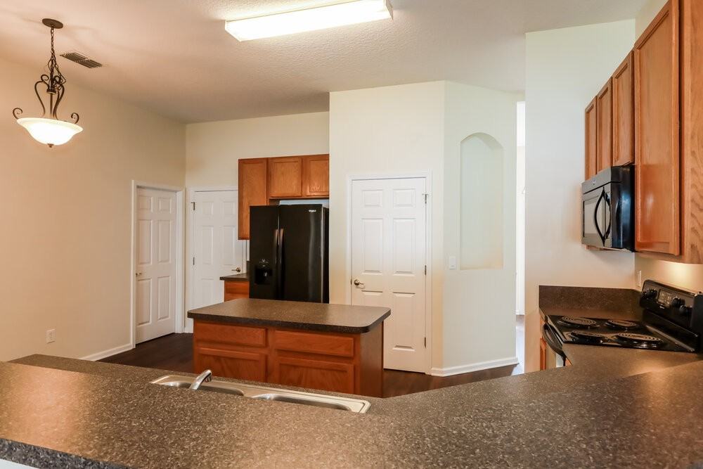 3460 Live Oak Hollow Dr - Photo 5 of 14