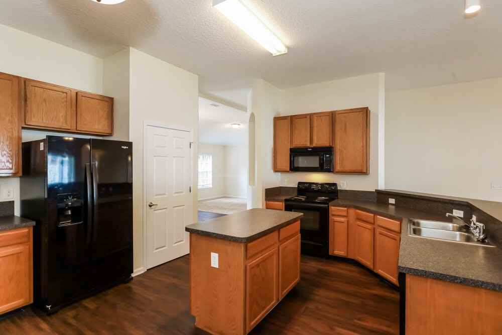 3460 Live Oak Hollow Dr - Photo 6 of 14