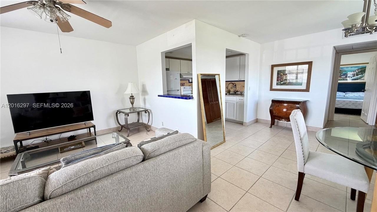 459 Monaco J #459 - Photo 2 of 24