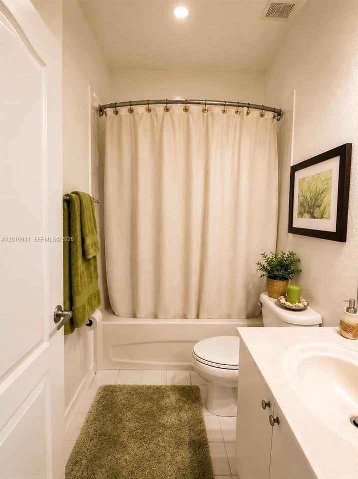 10955 Nw 87th Ln #10955 - Photo 7 of 16