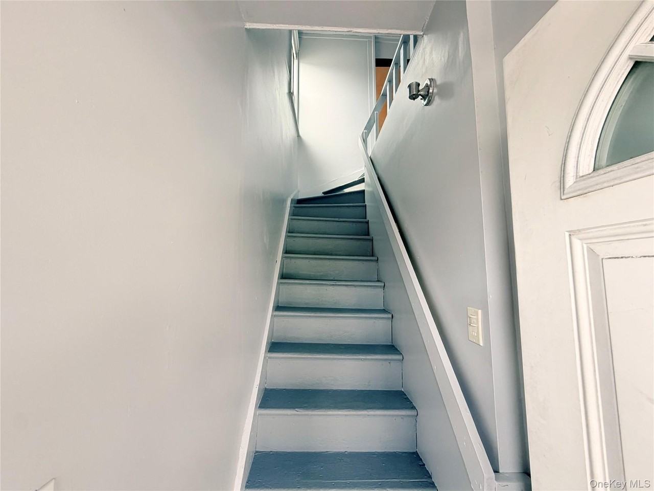 8 Roberts St #2A - Photo 7 of 9