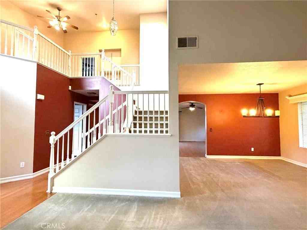 2812 W Pondera St - Photo 5 of 19