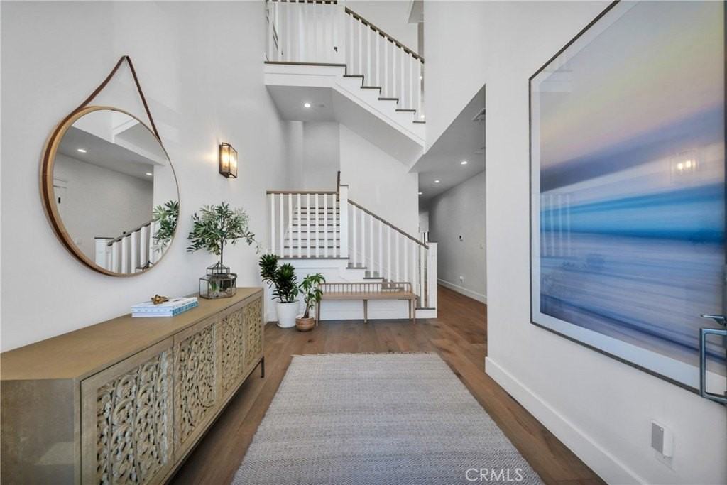 508 S Juanita Ave - Photo 5 of 50