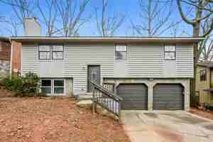 featured image of 1102 Cherokee Hts