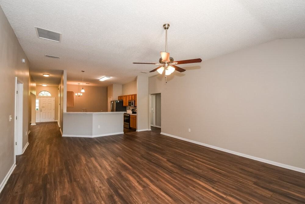 14064 Fish Eagle Dr E - Photo 4 of 16
