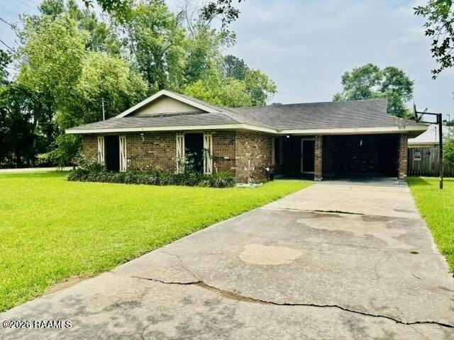 101 Burrow Dr - Photo 2 of 17