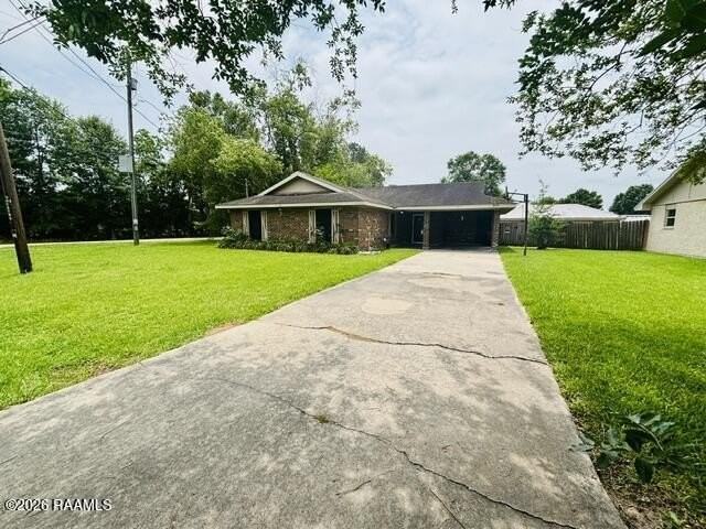 101 Burrow Dr - Photo 3 of 17