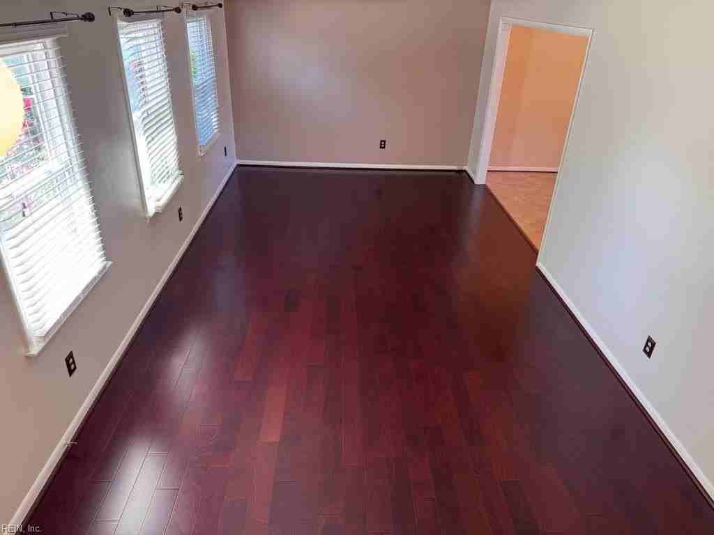 209 Cremona Dr - Photo 5 of 30