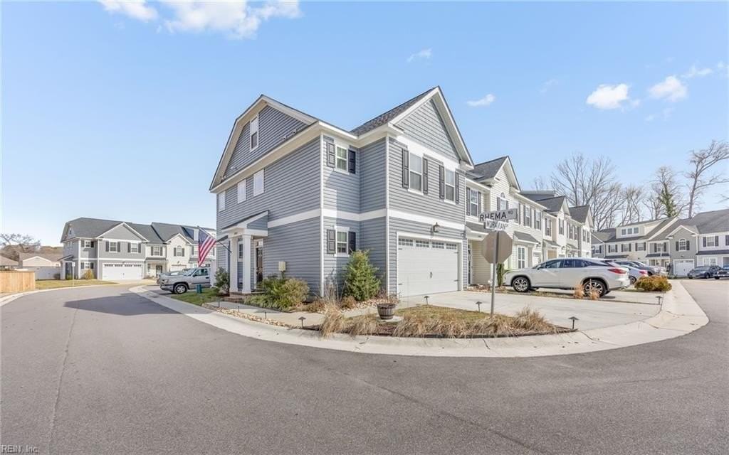 5504 Moravian Dr - Photo 3 of 32