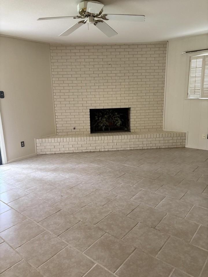 3344 Trinity Ave - Photo 6 of 25