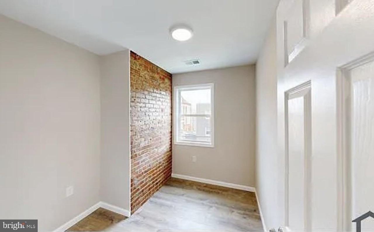 2425 Alabama Ave Se #202 - Photo 3 of 14