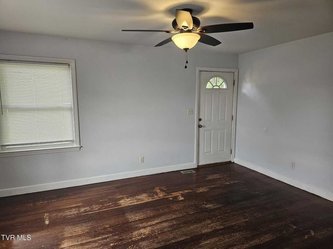 2382 Hiwassee Cir #2382 - Photo 7 of 18