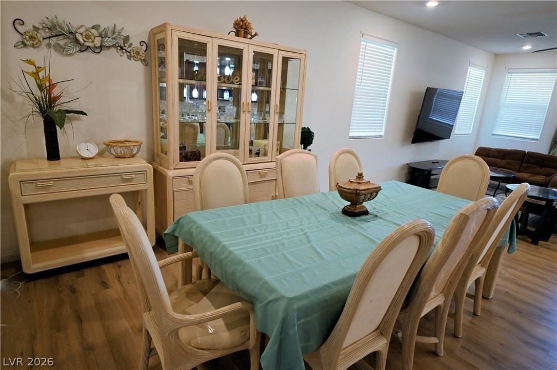7511 Mojave Wind Ave - Photo 6 of 50