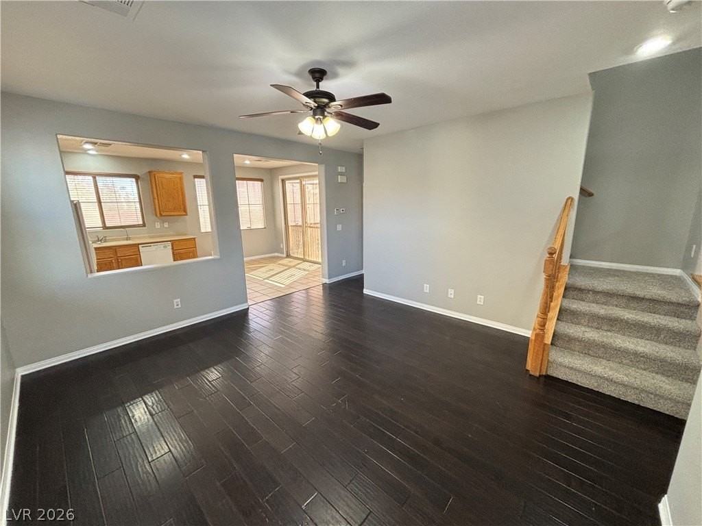 10729 Broxden Junction Ave - Photo 3 of 48