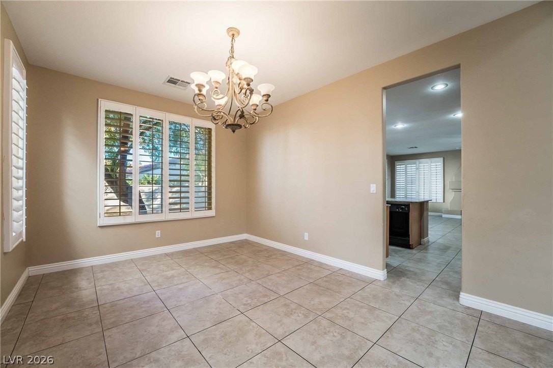 278 Palm Trace Ave - Photo 7 of 34