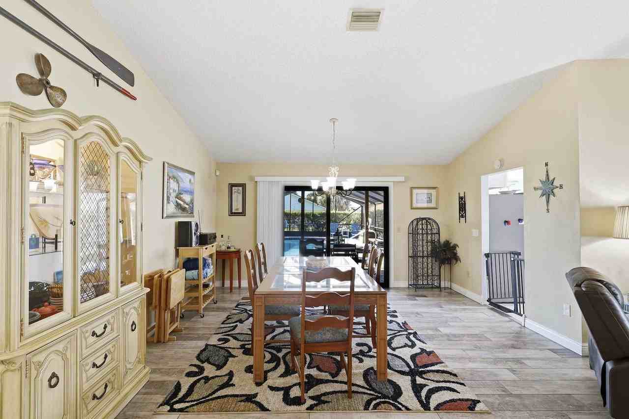 3 Cherokee Ct W #1261596P - Photo 6 of 50