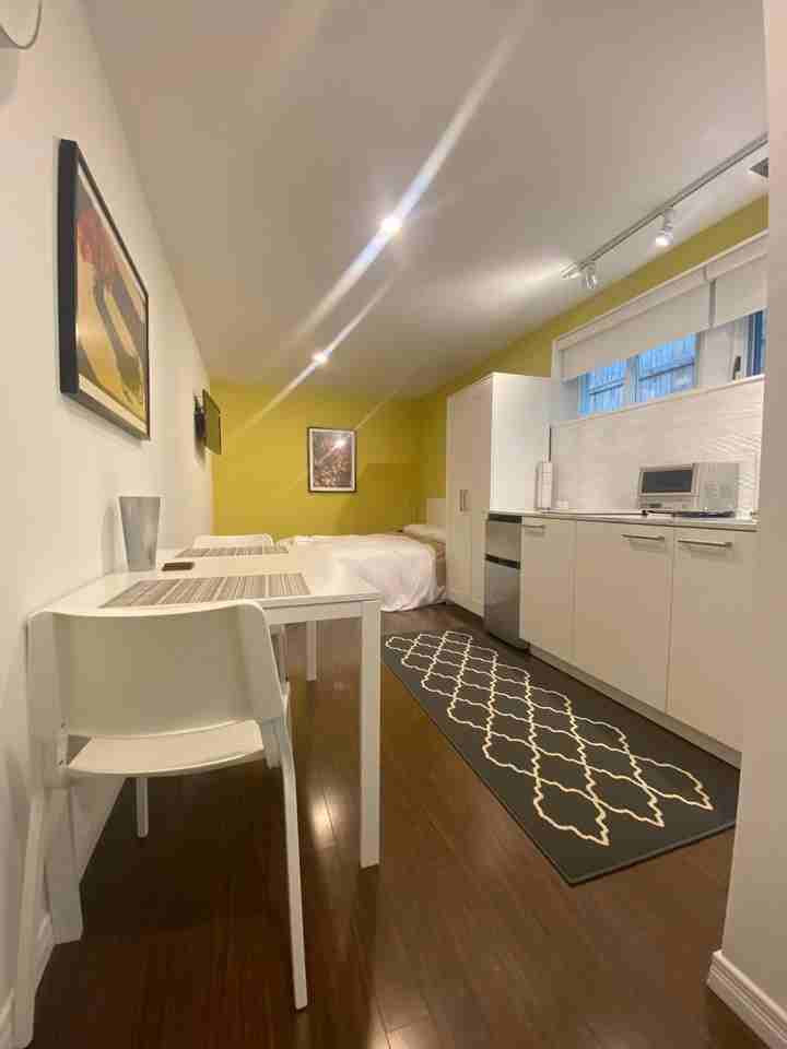63 St Clements Ave #1513133P - Photo 2 of 8